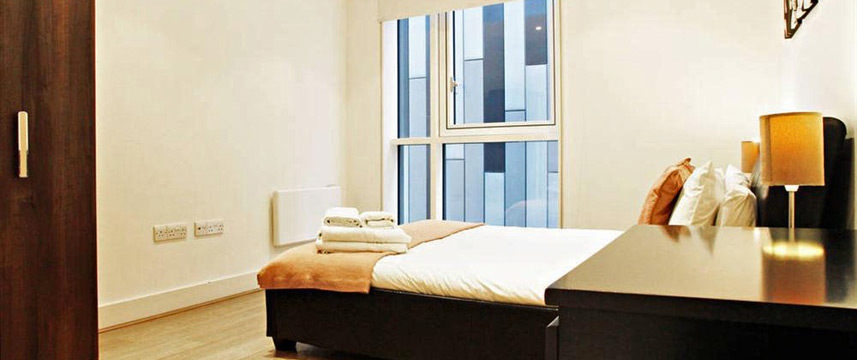 Times Square Apartments - Double Bedroom