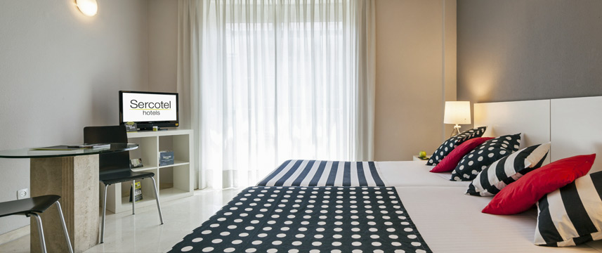 Togumar - Hotel Bedroom