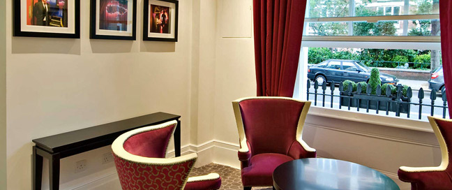 Tophams Hotel - Lobby Seating Tophams Hotel - Lobby Seating