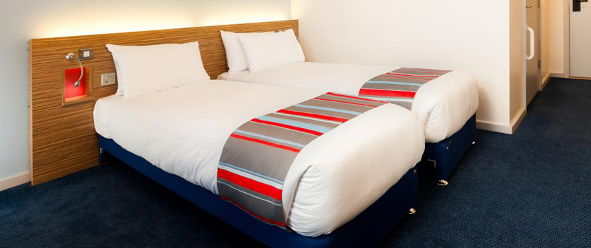 Travelodge Edinburgh Central Waterloo Place - Twin Travelodge Edinburgh Central Waterloo Place - Twin