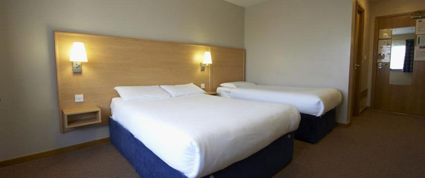Travelodge Waterford - Family Room