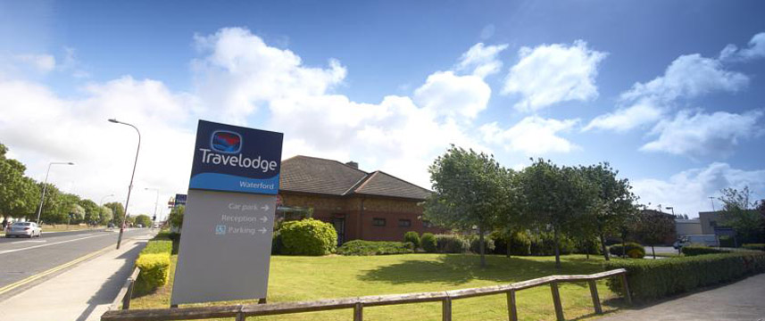 Travelodge Waterford - Outside Travelodge Waterford - Outside