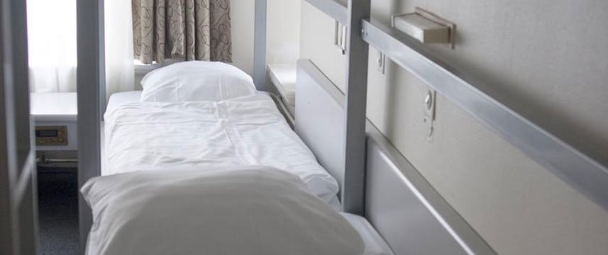 Trianon Hotel - Quad Room Trianon Hotel - Quad Room