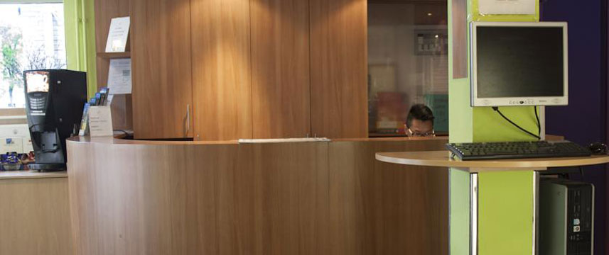 Trianon Hotel - Reception Trianon Hotel - Reception