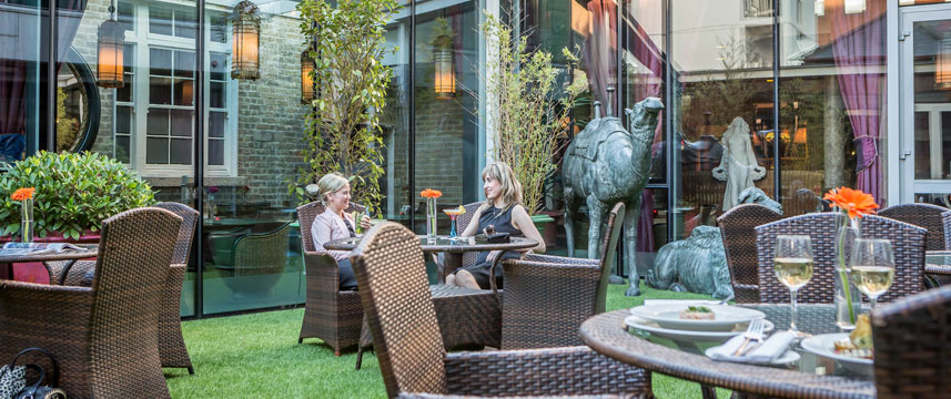 Trinity City Hotel - Courtyard Garden Trinity City Hotel - Courtyard Garden