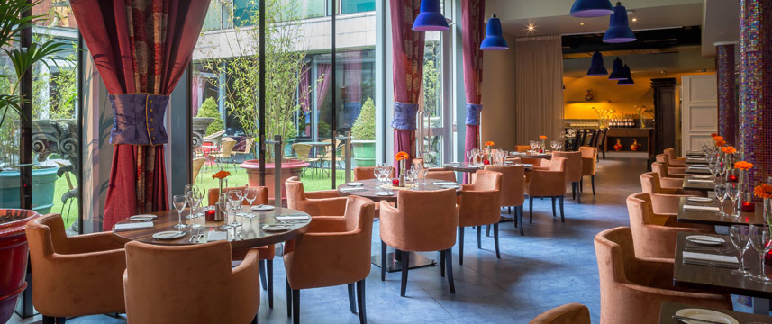 Trinity City Hotel - Courtyard Restaurant Trinity City Hotel - Courtyard Restaurant