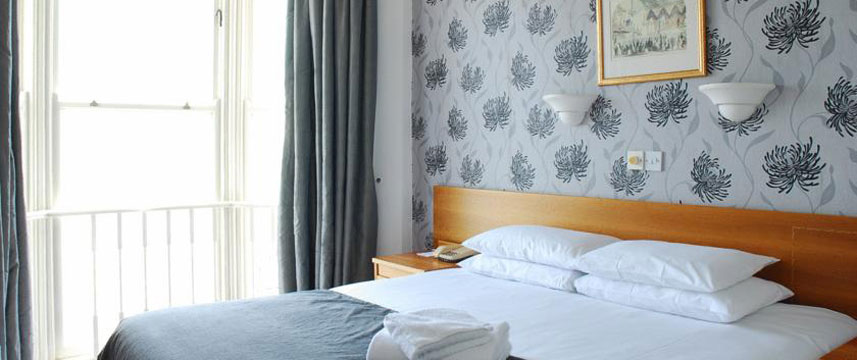 Umi Hotel Brighton - Double Bed Room