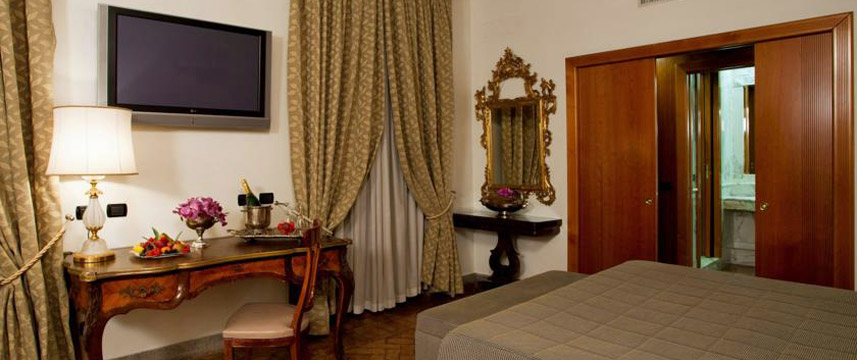Valadier Hotel - Bedroom Facilities