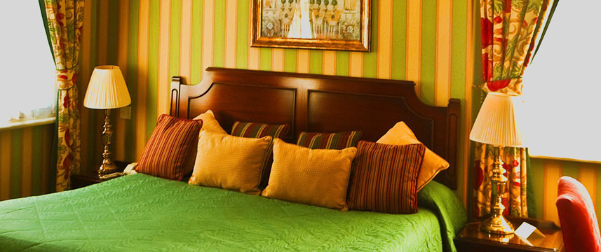 Vermont Hotel - Bedroom Double Bed