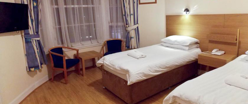 Victorian House Hotel - Twin Room Victorian House Hotel - Twin Room