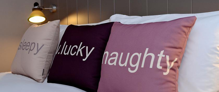 Village Bournemouth - Bedroom Detail Village Bournemouth - Bedroom Detail