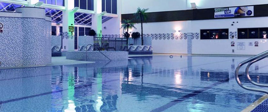 Village Coventry - Pool Village Coventry - Pool