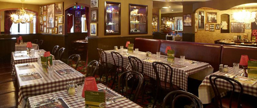 Village Newcastle - Restaurant Village Newcastle - Restaurant