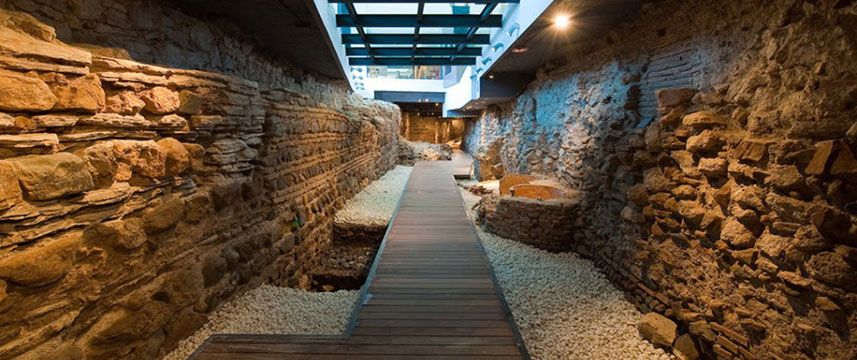 Vinnci Seleccion Posada del Patio Hotel - Old Arab Wall