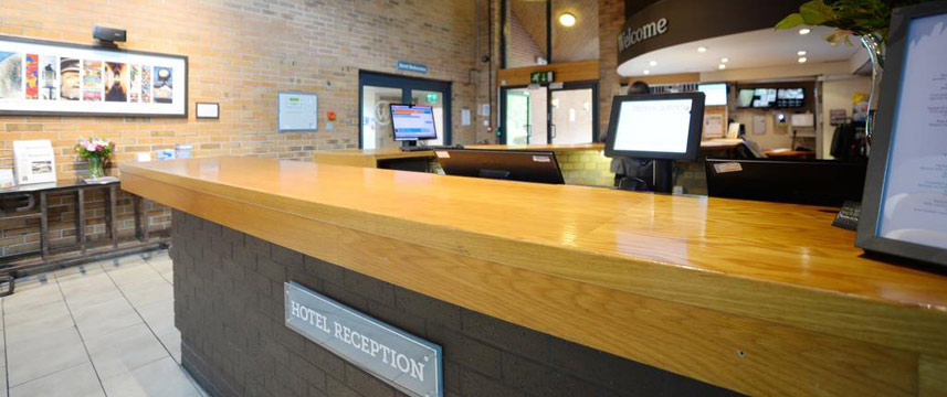 Waterside Hotel and Leisure Club - Reception Area