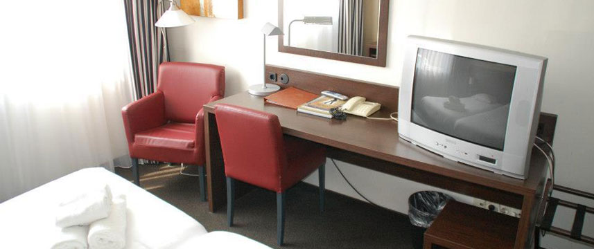 West Side Inn Amsterdam - Room Facitlities West Side Inn Amsterdam - Room Facitlities