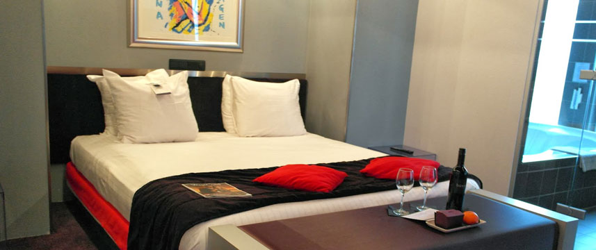 Westcord Art Hotel Amsterdam - Large Design Bedroom
