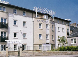 Hot-el-apartments Canon Court