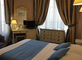 Carlton`s Hotel