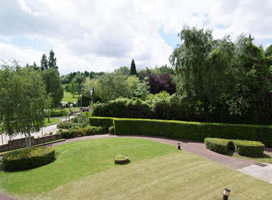 Quality Hotel Golf Rosny-Sous-Bois (East of Paris)