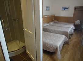 Huttons Hotel