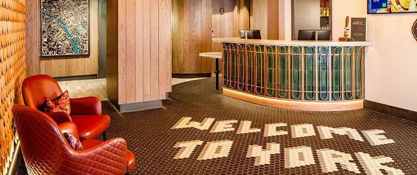 ibis Styles York Centre - Reception ibis Styles York Centre - Reception