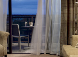 Jumeirah Carlton Tower