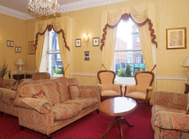 Lynams Hotel