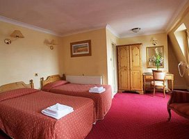 Lynams Hotel