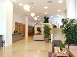 Maldron Hotel Cardiff Lane