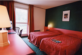 Quality Hotel Golf Rosny-Sous-Bois (East of Paris)
