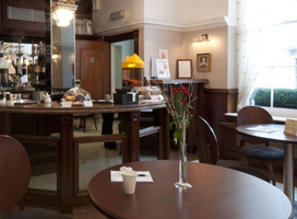 Royal Eagle Hotel