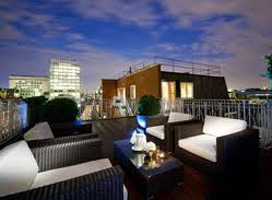 St James`s Hotel and Club