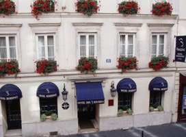 Hotel Residence de Trois Poussins