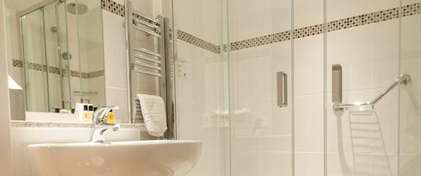 voco Oxford Thames - Shower Room