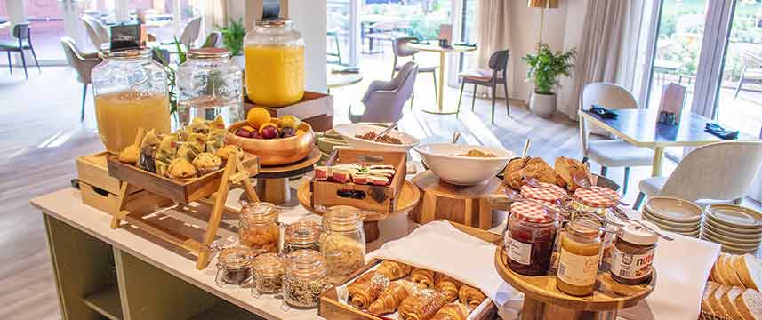 voco Rockingham Forest - Breakfast Buffet voco Rockingham Forest - Breakfast Buffet