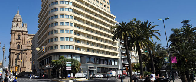 AC Malaga Palacio Exterior