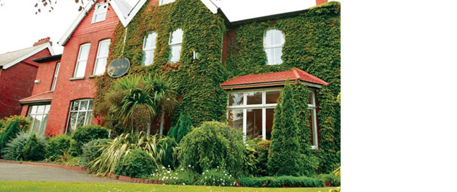 Aberdeen Lodge - Exterior