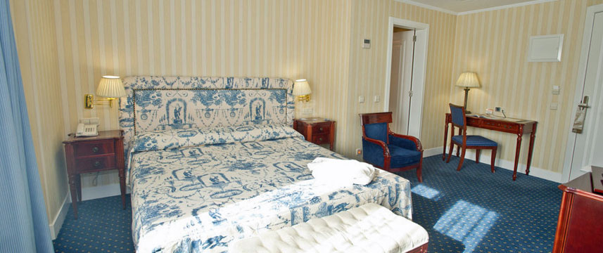 Ada Palace - Bedroom Suite