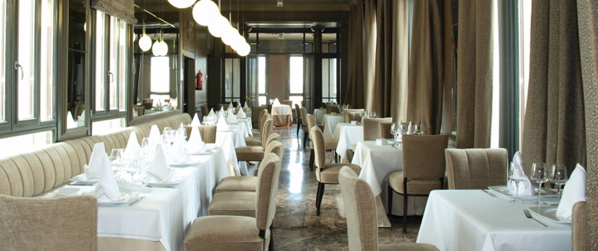 Ada Palace - Restaurant