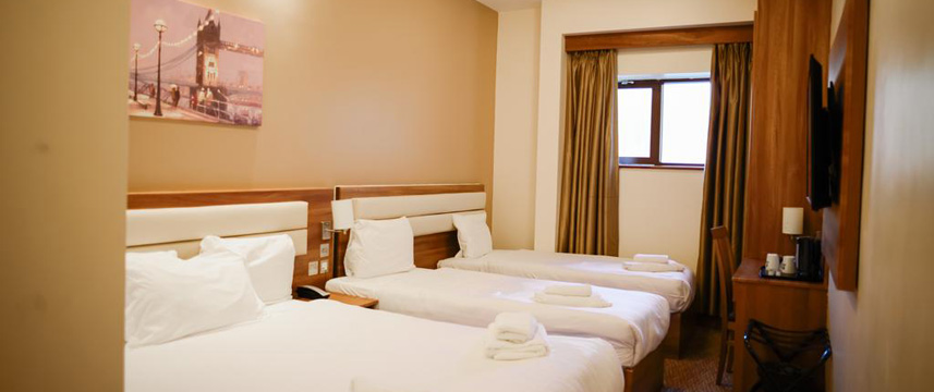 Airlink Hotel - Executive Family Suite