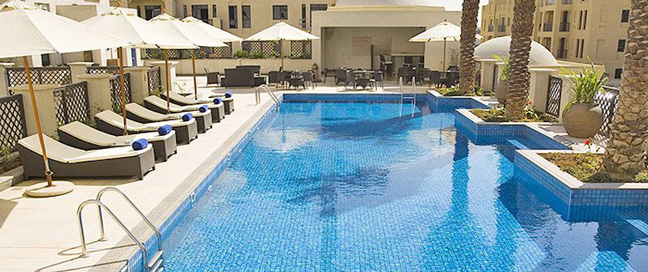 Al Manzil Hotel Pool