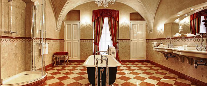 Alchymist Grand Hotel And Spa - Suite Bathroom
