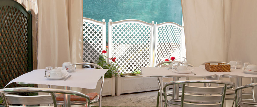 Amaryllis Hotel Nice - outside dining
