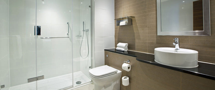 Amba Hotel Charing Cross - Bathroom