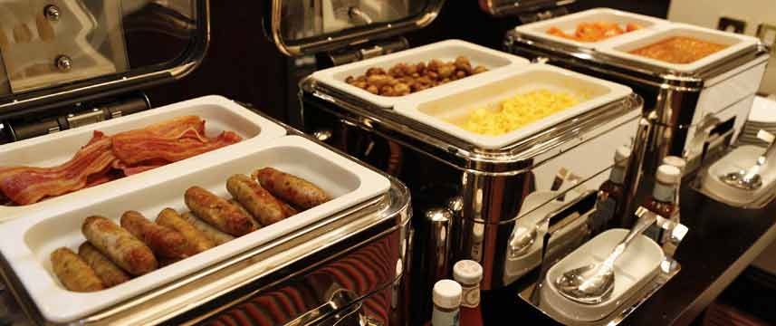 Amba Hotel Charing Cross - Club Lounge Breakfast