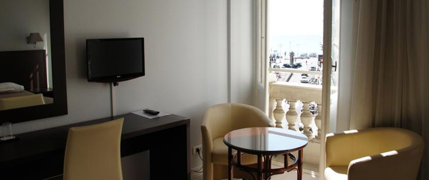 Ambassador Hotel Nice - Seating Area