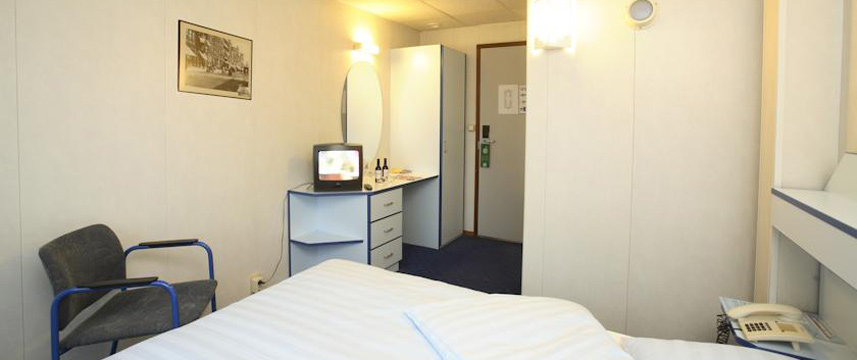 Amstel Botel - Double Room