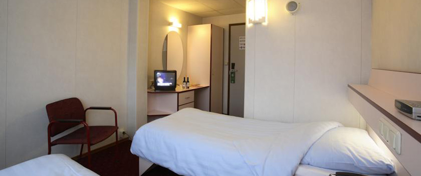 Amstel Botel - Twin Room
