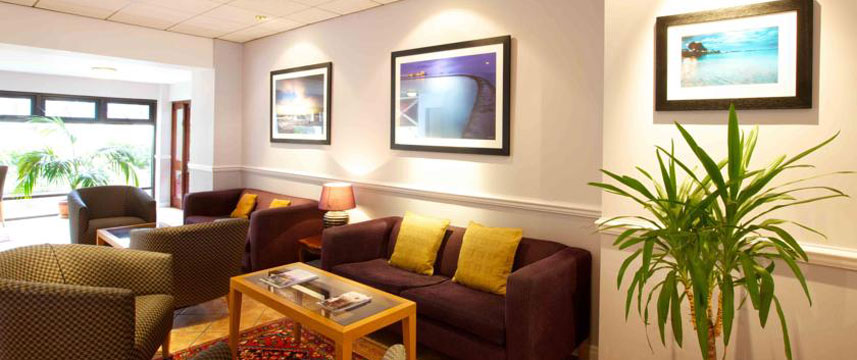 Apollo Hotel Jersey - Lobby